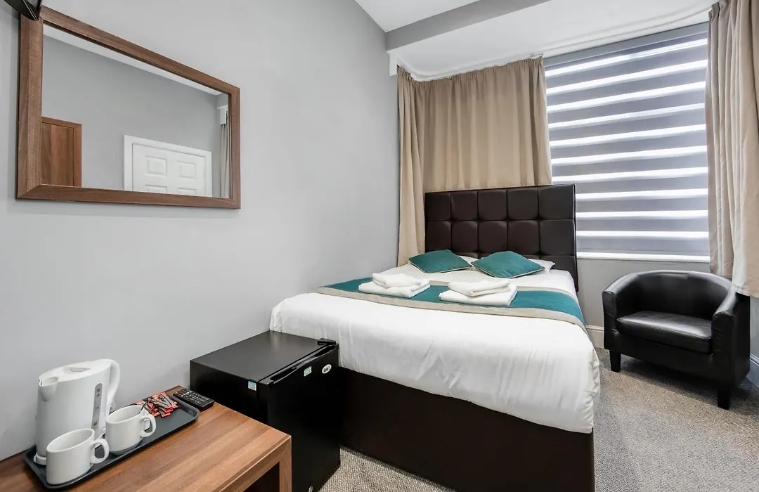 King Solomon Hotel- Golders Green-1