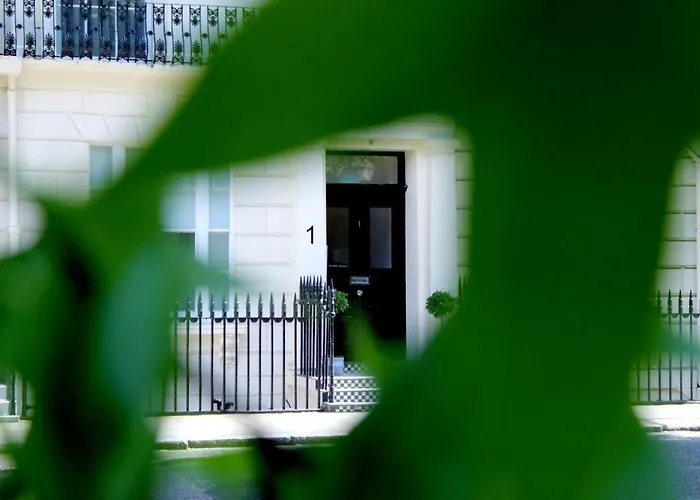 Apartment: 1 Craven Hill Gardens