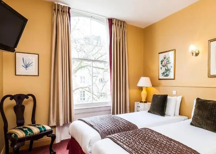 Rose Park Hotel