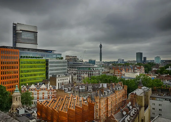 Vacation rental: Lse High Holborn