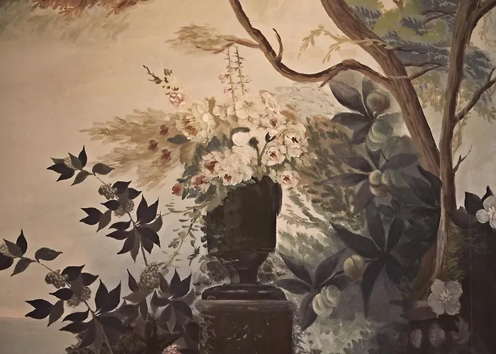 4 star hotel: The Portico Hotel