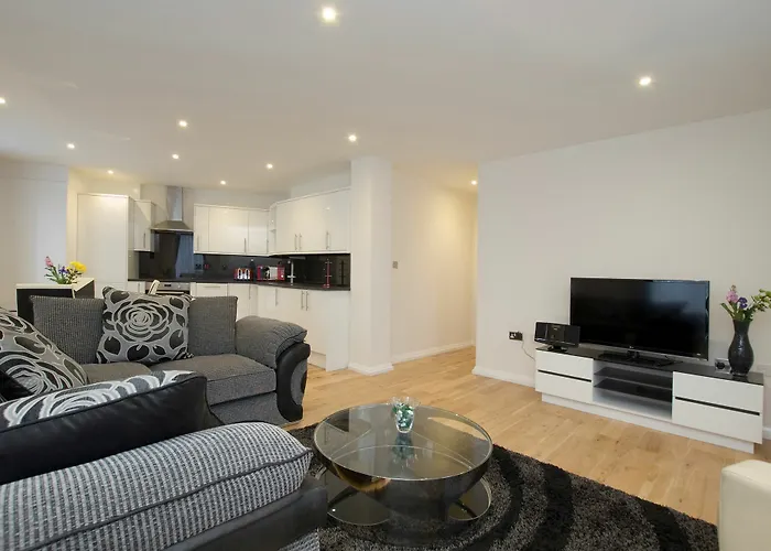 Lr London s - Battersea Park