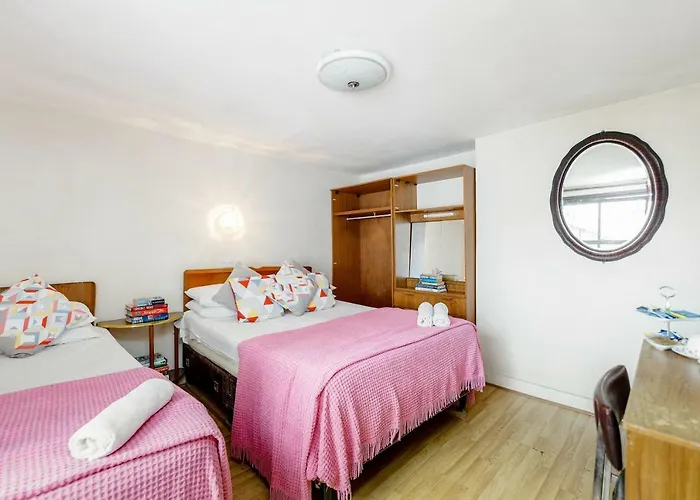 Russell Square Hotel